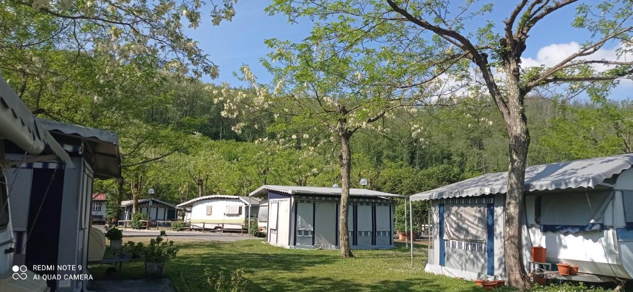 Parco Vacanze Bracchetto Vetta Hotel Carrodano Inferiore Buitenkant foto